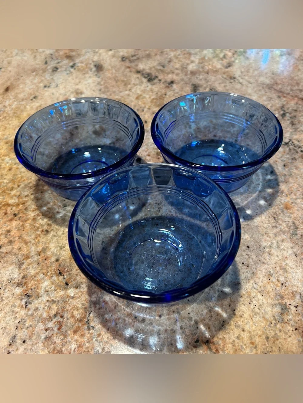 Pyrex #463 Cobalt Blue Glass Custard Cups 6 oz w/Scalloped Edge. Set of (3).
